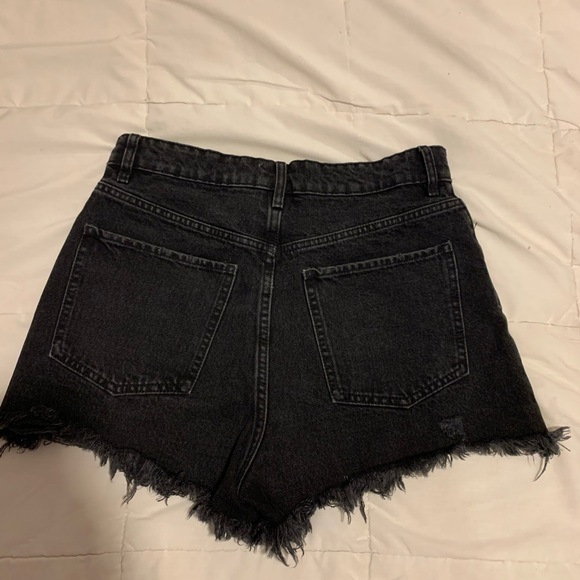 Zara black jeans shorts - Picture 2 of 3